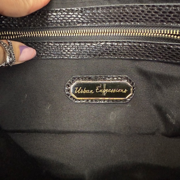 Urban Expressions Chic Black Chain-Trimmed Purse - Picture 3 of 5